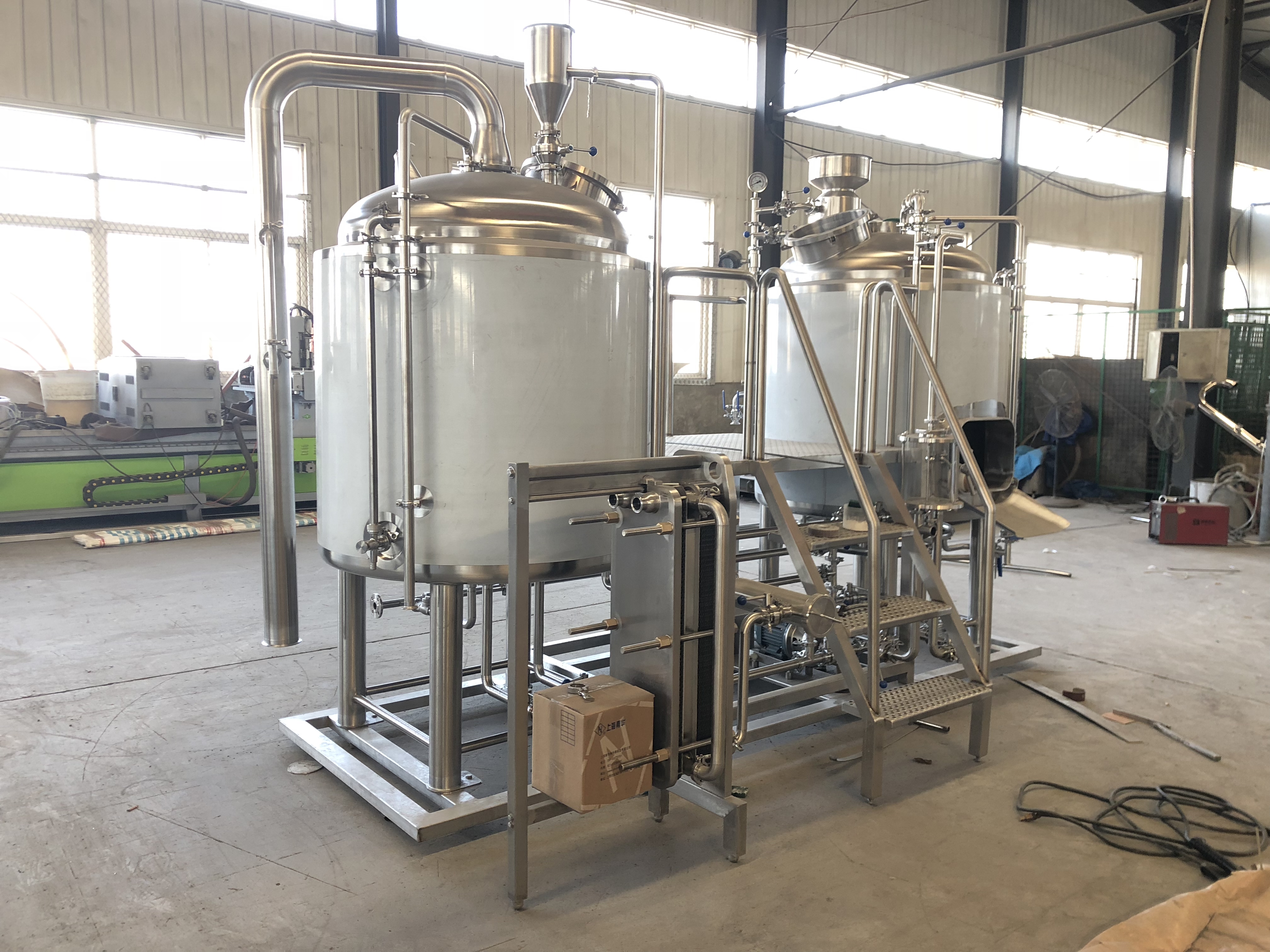 C&oacute;mo los restaurantes pueden mejorar su imagen de marca a trav&eacute;s de equipos de cerveza artesanal